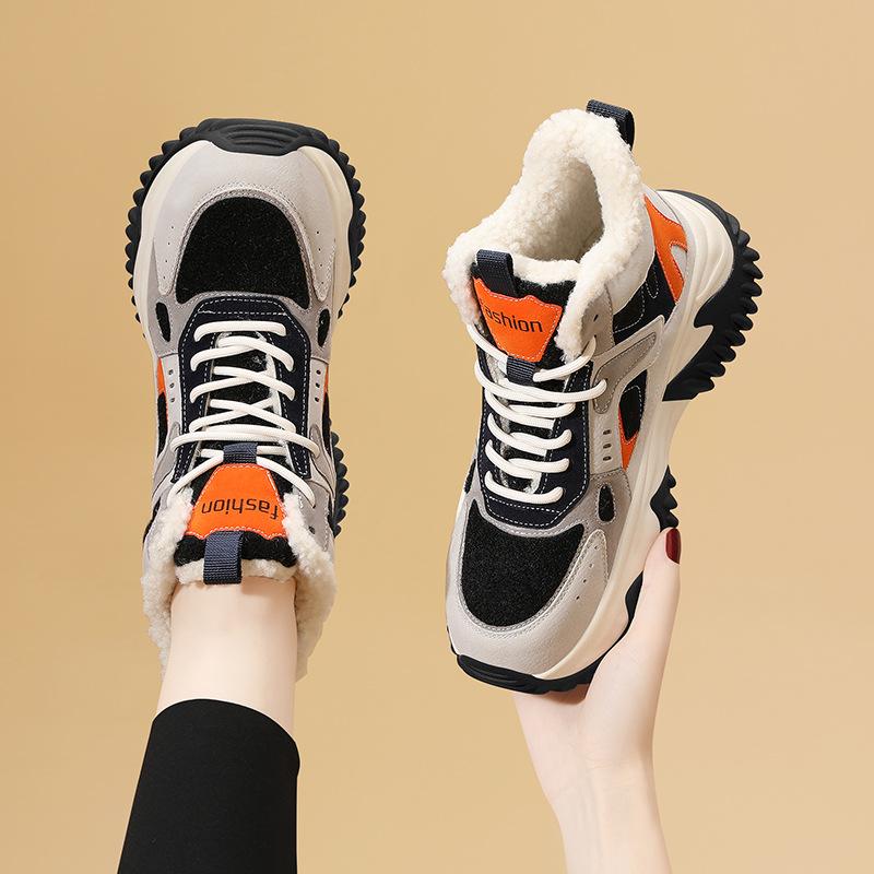 

Snow boots women s new winter fur integrated snow cotton piled thickened winter boots large cotton shoes 36