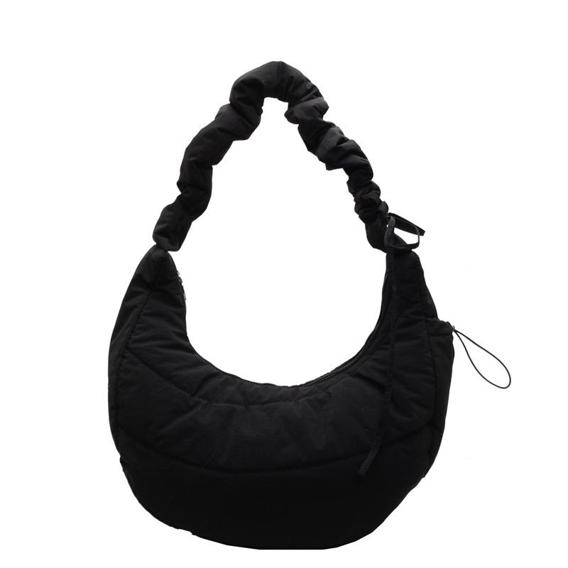 

Armpit bag women s 2025 winter new design sense of simple niche foreign style women s one-shoulder crossbody bag pleated bag