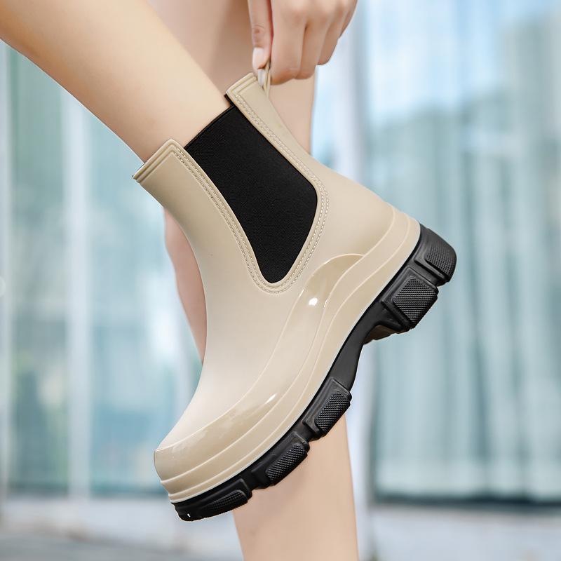 Medium Tube Rain Shoes Women's Fashion Water Shoes Wear Non-slip Outside Medium Tube Water Shoes Adult Short Rain Boots