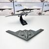 Kampfflugzeugmodell im Maßstab 1/200, US B-2 Spirit Bomber, Militärflugzeug-Nachbildung, Flugzeug aus dem Zweiten Weltkrieg, Sammlerspielzeug für Jungen
