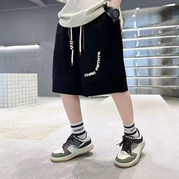 Boys' Pants for Summer Children's Casual Loose Casual Sports Versatile Printed Pants Short Pants