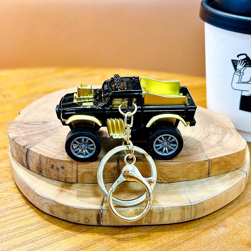 

Creative inertia pickup truck keychain