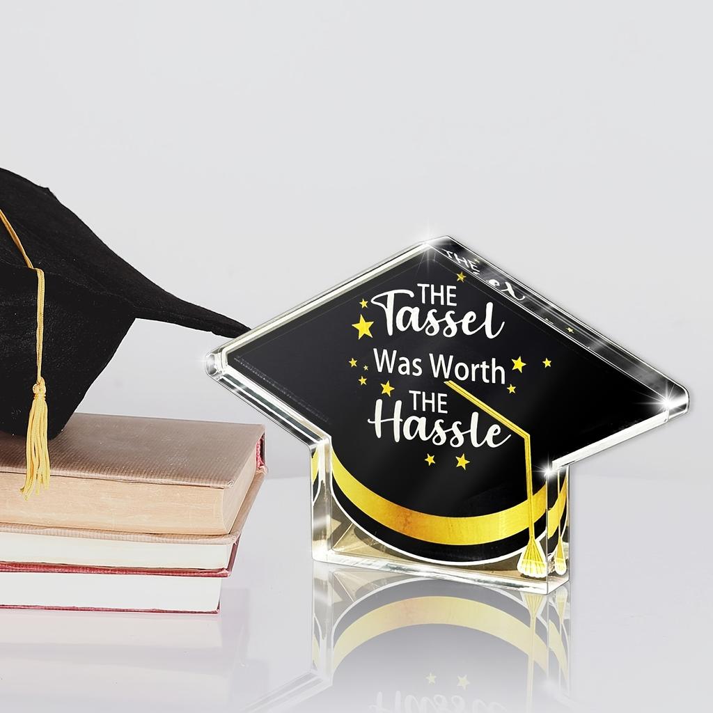 2D Flat Acrylic Graduation Cap Decoration, Indoor and Outdoor Decoration - No Battery/electricity Required, Free Day Decoration, Shop Decoration, Dura