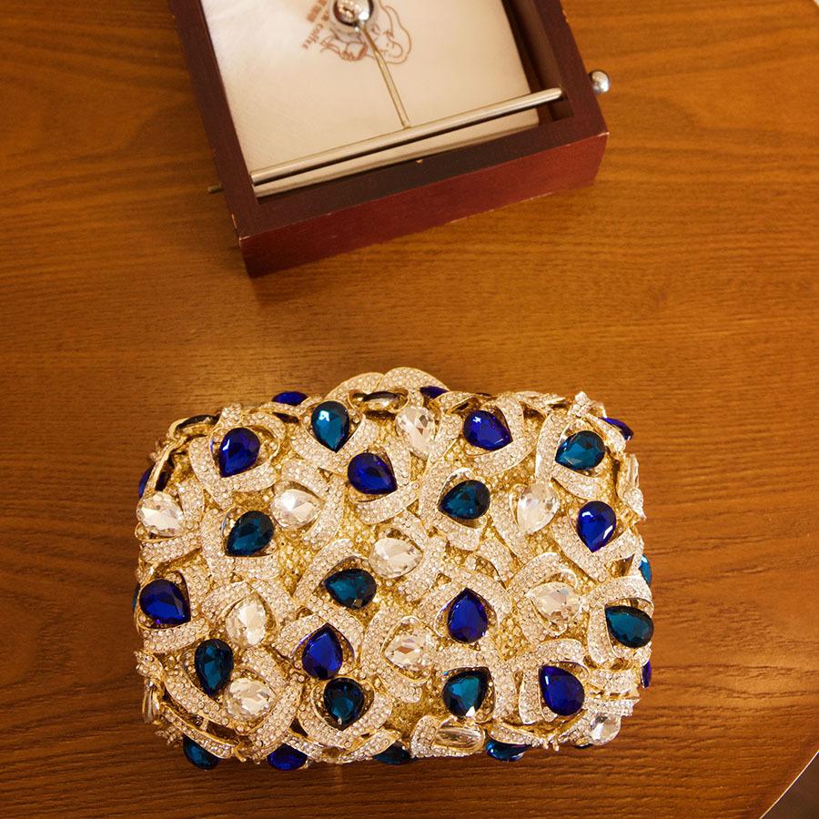Dinner Metal hard box Sapphire diamond banquet clutch bag Chain small bag золотой