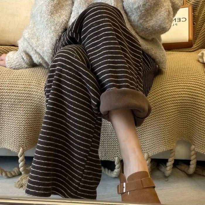 Women's High-Waist Retro Striped Velvet Wide-Leg Pants - Winter Warmth & Slim Fit