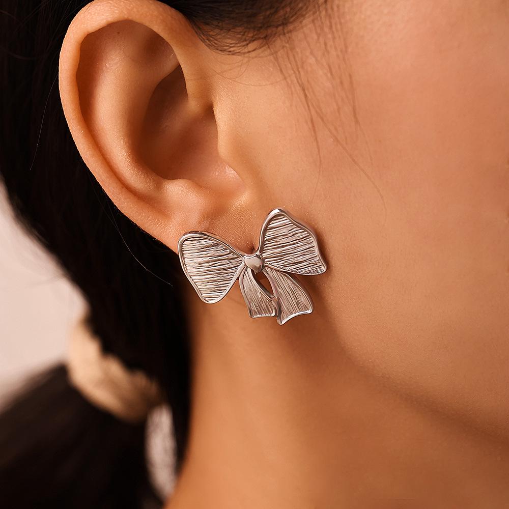 Qiong Yao European Style Bow Stud Earrings, Stainless Steel, Colorfast, Hypoallergenic, Simple Design for Women