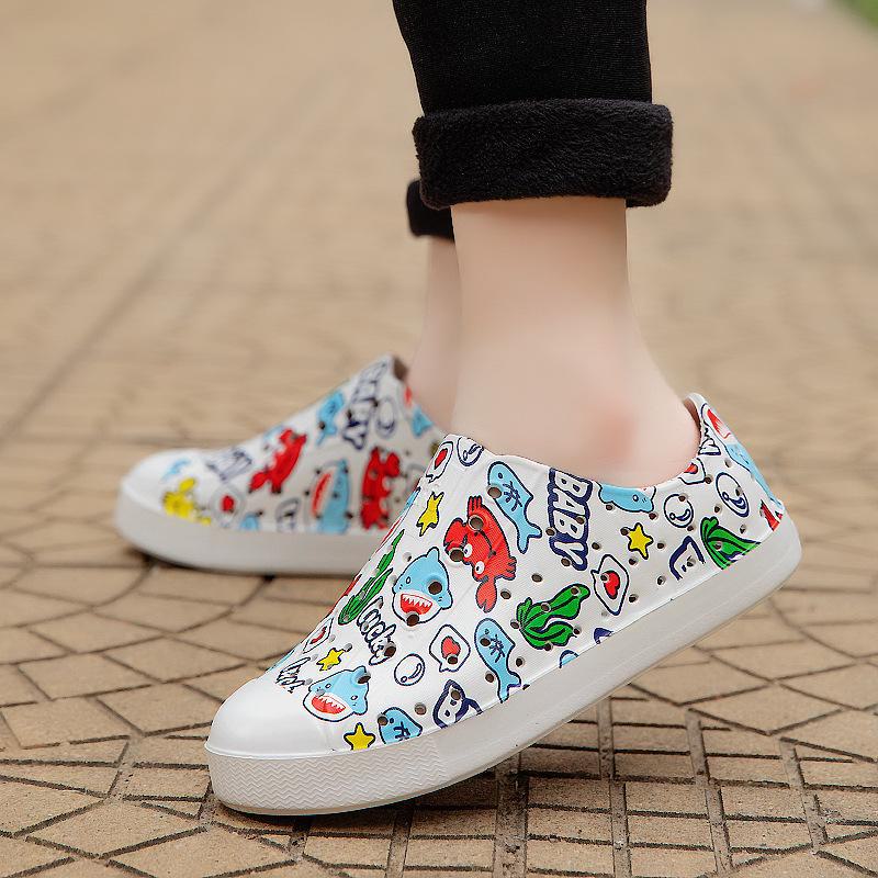 LUCHI Atmungsaktive Cartoon-Wassersandalen für Kinder im Sommer – Unisex-Outdoor-Schuhe mit weicher Sohle