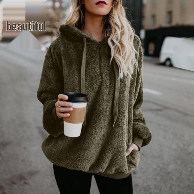 Women's Plush Hooded Fleece Pullover Sweatshirt - Long-Sleeved, Loose Fit, Autumn/Winter.