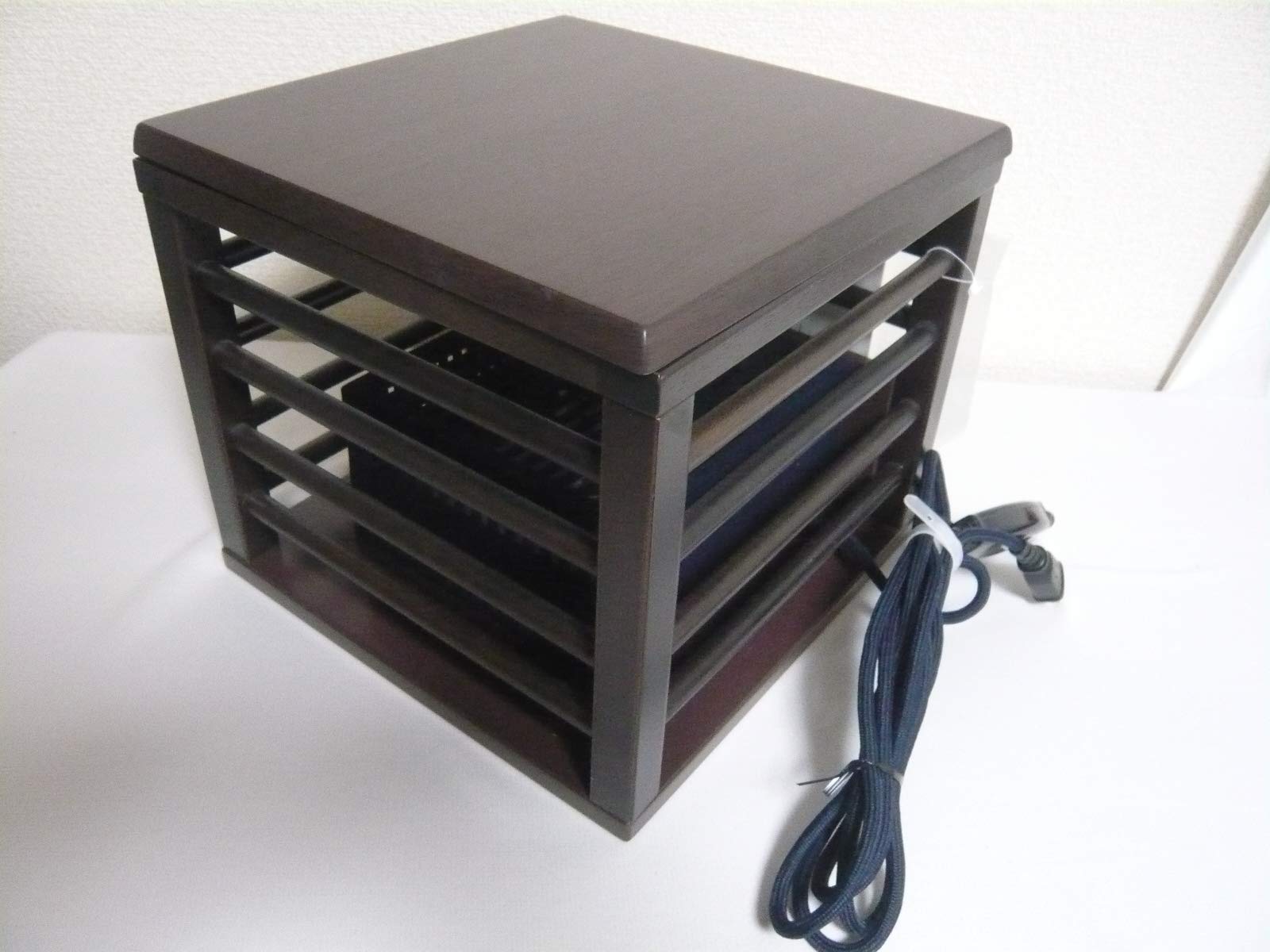 

Metro Electric MPQ-102B(N) Single-Person Kotatsu with Anti-Slip Top and Corche Heater, 30 x 30 x 28.5 cm