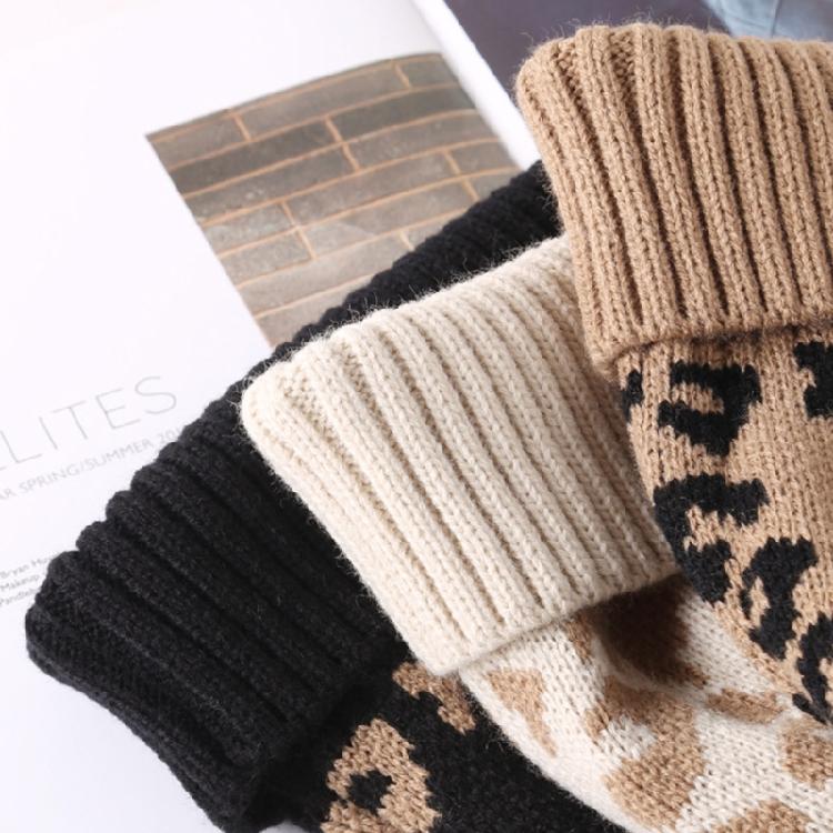 Leopard-print Knitted Wool Cap for W/Pompon Women Beanie Outdoor Casual Winter H