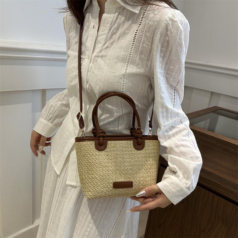 Chic Urban Casual Straw Tote Bag For Summer 2024 Stylish Woven Handbag