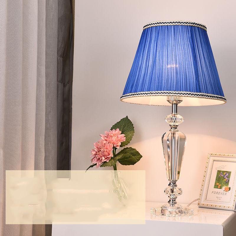 Прикроватный настольный светильник для чтения - 96 фото