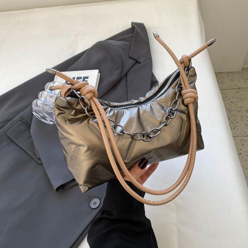 Chic New Spring Fashionable Women's Crossbody Bag In Unique Colors For Everyday Use