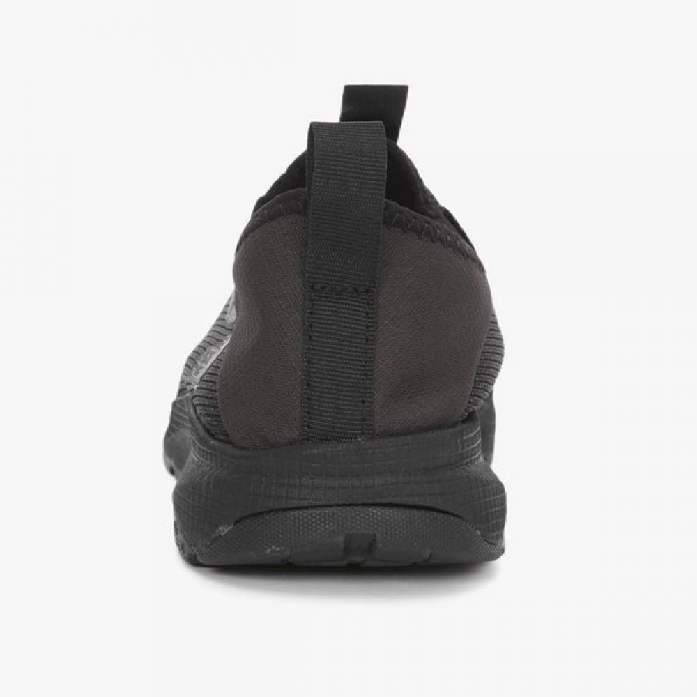 The North Face Women S Flat Canyon Black nS84S02a