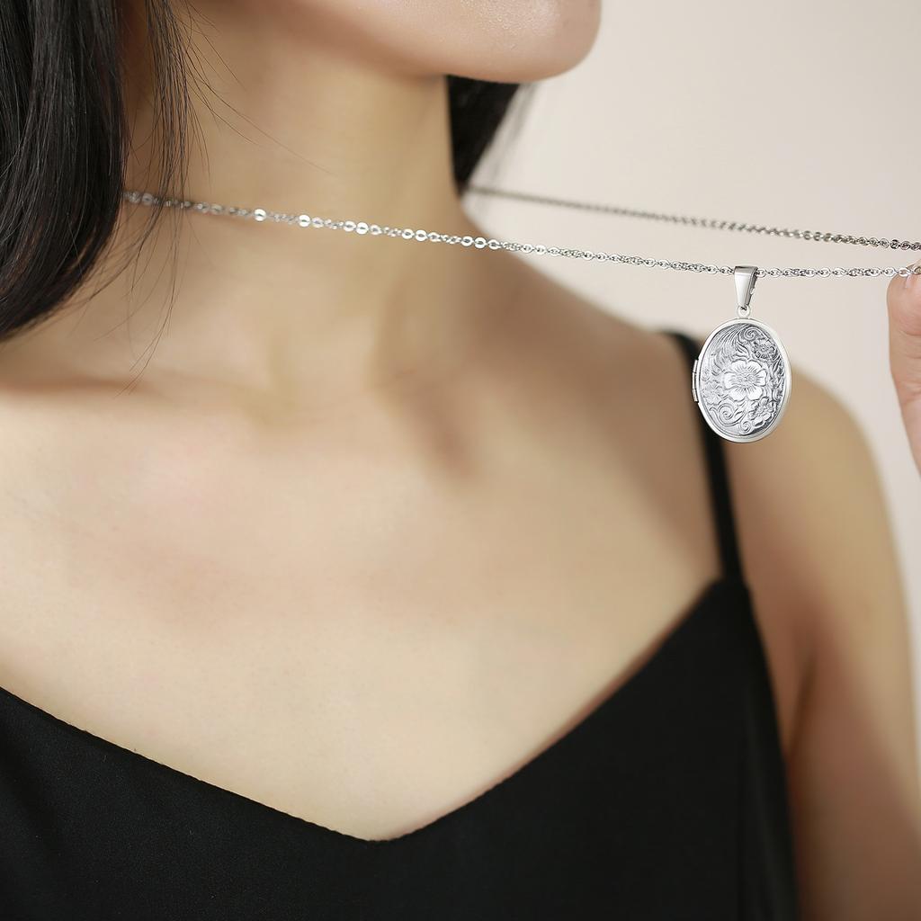 SKU Trendy Delicate Floral Oval Heart Locket Stainless Steel Pendant Necklaces for Women Photo Frame Promise Love Keepsake Gifts