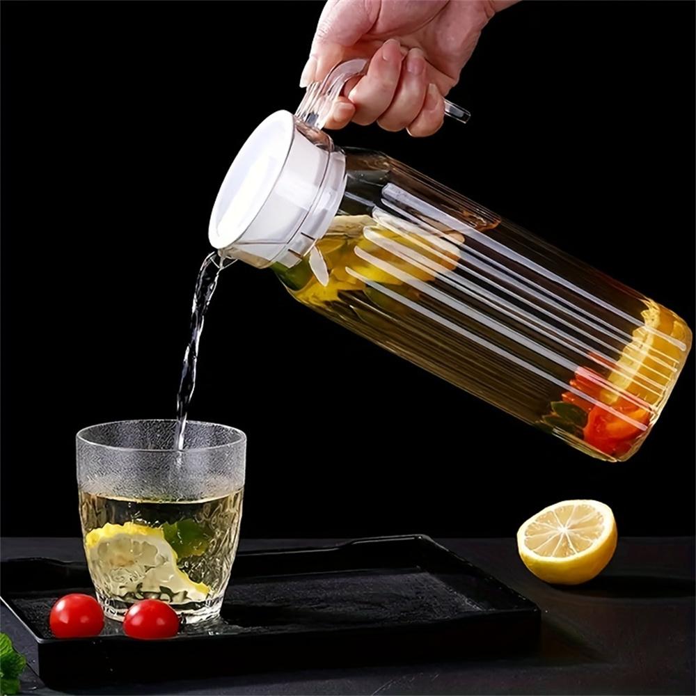 1pc Acrylic Pitcher Transparent Juice Bottle with Lid, Striped Water Ice Cold Juice Jug Non-Slip Handle for Bar Home Homemade Be