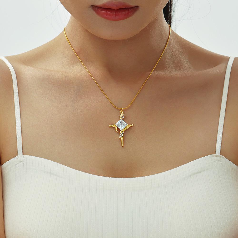 Qiong Yao Luxury Shimmering Star Zirconia Necklace with Personalized Stainless Steel Clavicle Chain, PVD Gold Plated.
