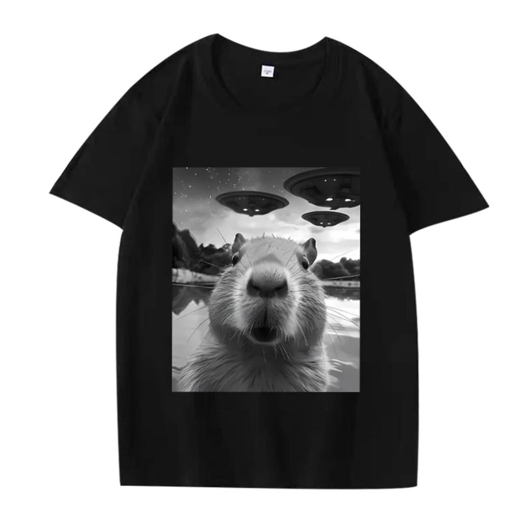 Funny Capybara Selfie with UFO Graphic T Shirt men women Oversized 100% Cotton Hot sale short sleeve Summer print Unisex tops