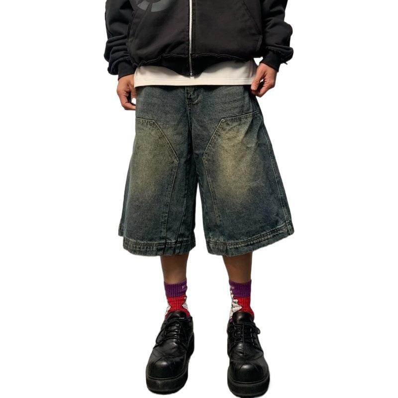 Unisex American Retro Washed Wide-Leg Denim Shorts – High Street Distressed Casual Style for Summer.