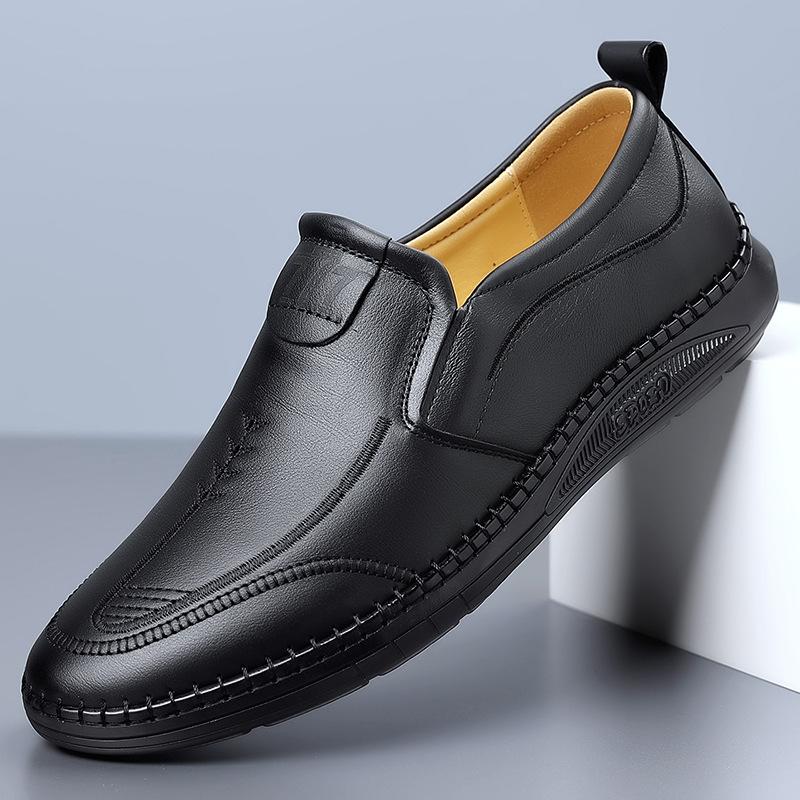 Fashion Solid Color Soft Sole Loafers for Men Fashion Casual Summer Autumn Designer Shoes Male 2025 New Business Driving Shoes Man
