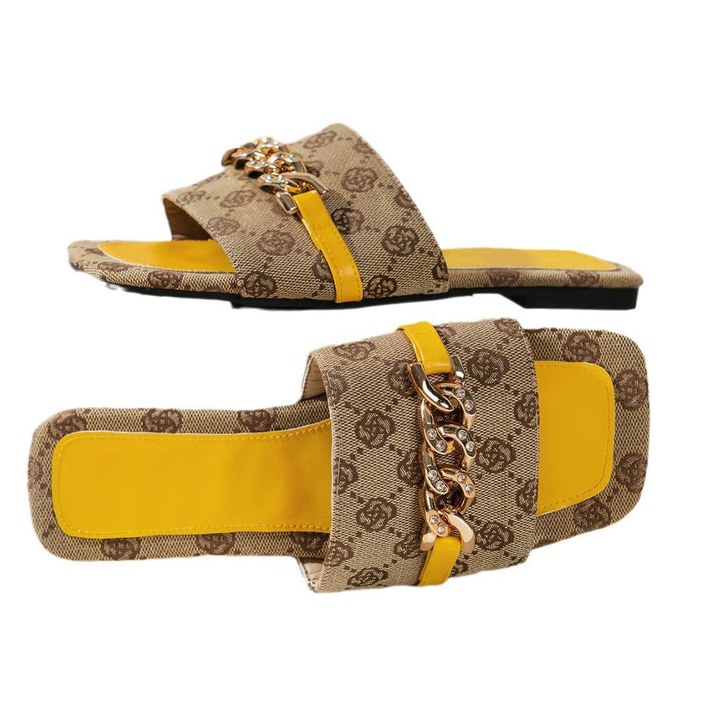 European and American large-size color matching 2024 summer new square head thick-soled metal buttons wear one-character sandals women