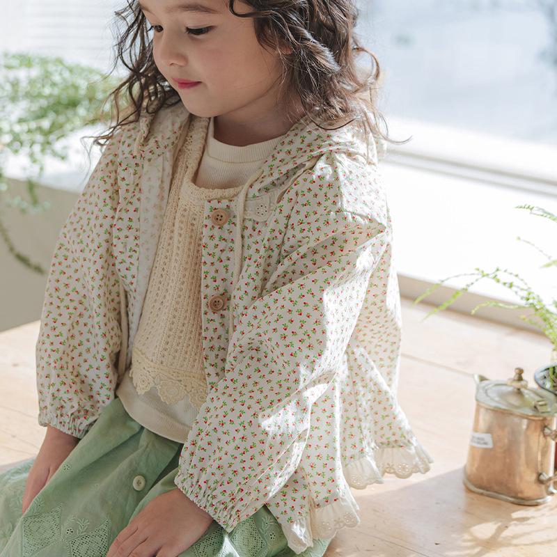 

Весна 2025 Цветочный кружевной плащ с капюшоном для корейских девочек-малышек - Клубнично-коралловый 110cm