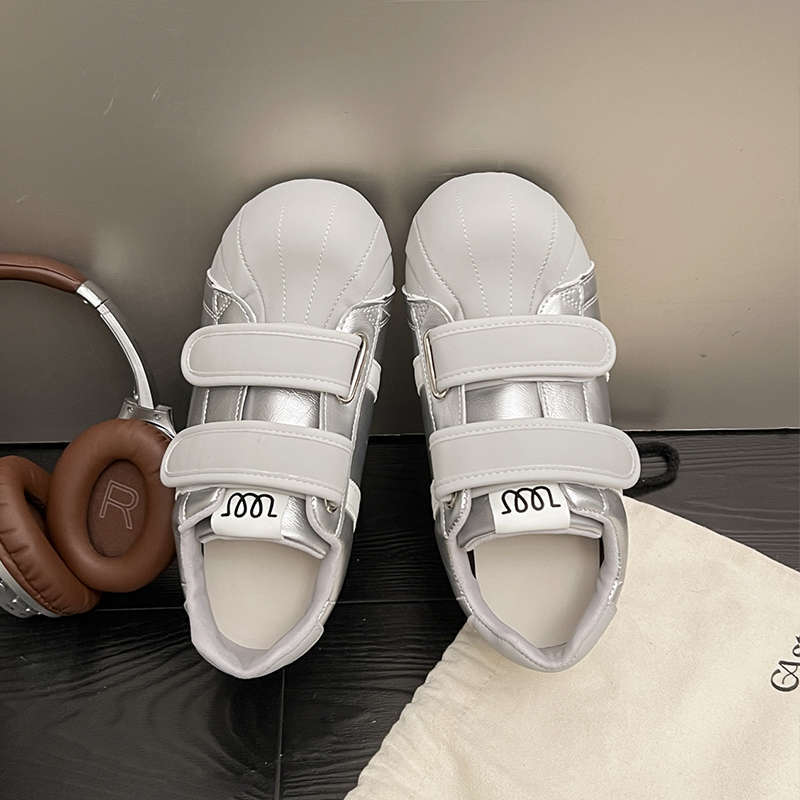 Velcro ugly cute shell head German training bread shoes women's 2025 spring and autumn new versatile casual sports small board shoes