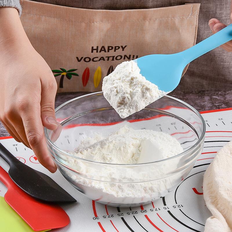 Large Silicone Spatula - Multipurpose Baking Tool for Butter, Chocolate, and Cream