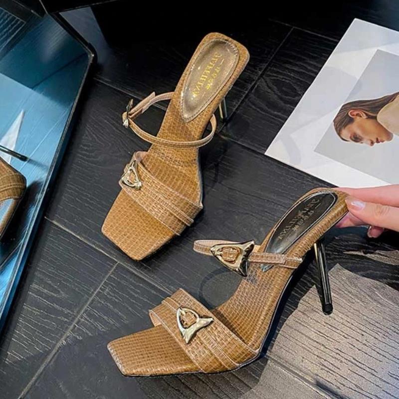 Fashion Fashion Metal Love Buckle Design Brand Slippers Women Sexy Open Toe Thin Heel Slide Sandals Elegant Comfort Sandalias De Mujer