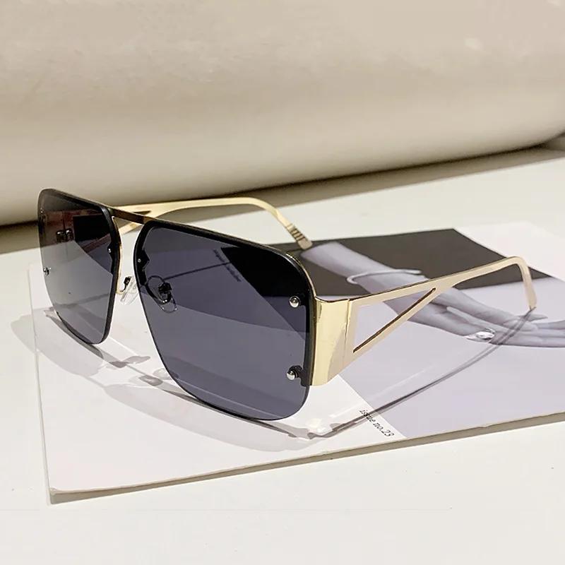 New Vintage Square Sunglasses Woman Classic Retro Gradient Mirror Frameless Sun Glasses Female Fashion Rimless