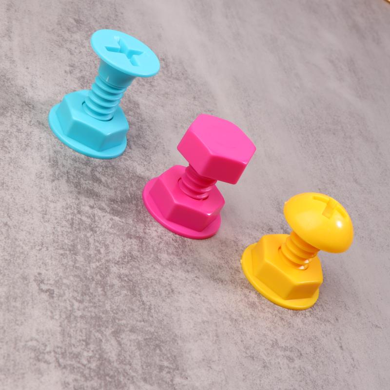 Colorful Cartoon Hooks A Set Of 3 Adhesive Hole-Free For Bag Storage Wall Hooks, Cute And Practical Home Accessories