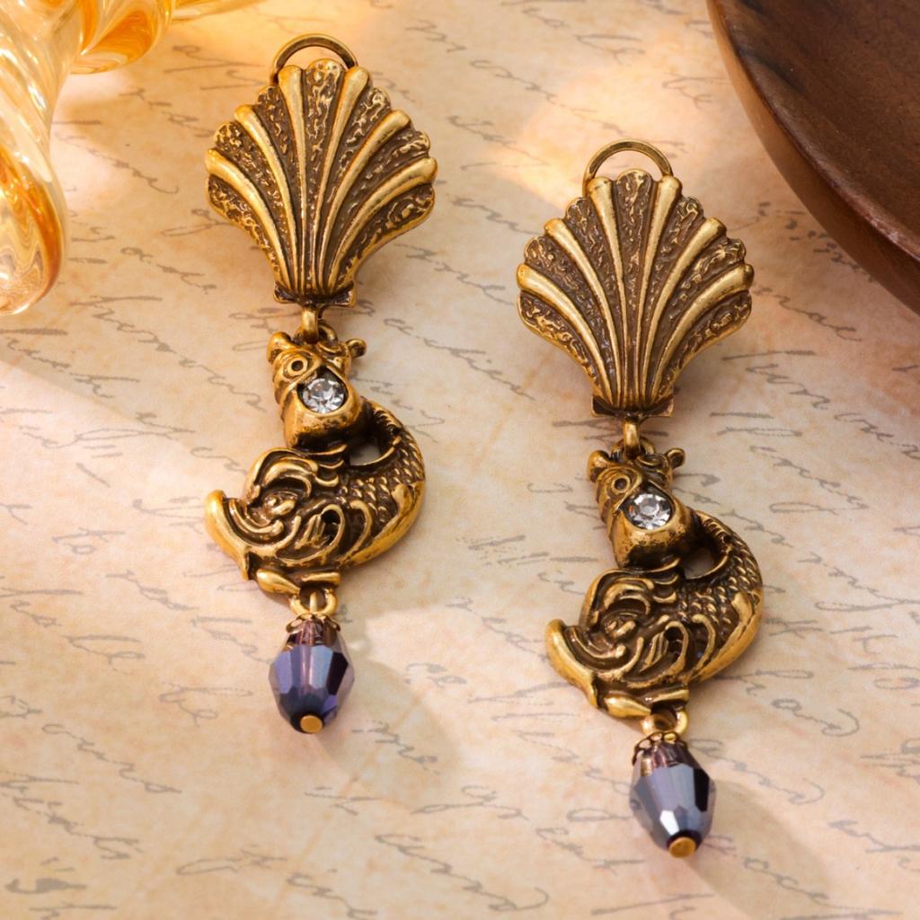 Qingdao Medieval Vintage Court Style Old Koi Earrings Elegant Light Luxury Temperament Earrings High Sense Earrings