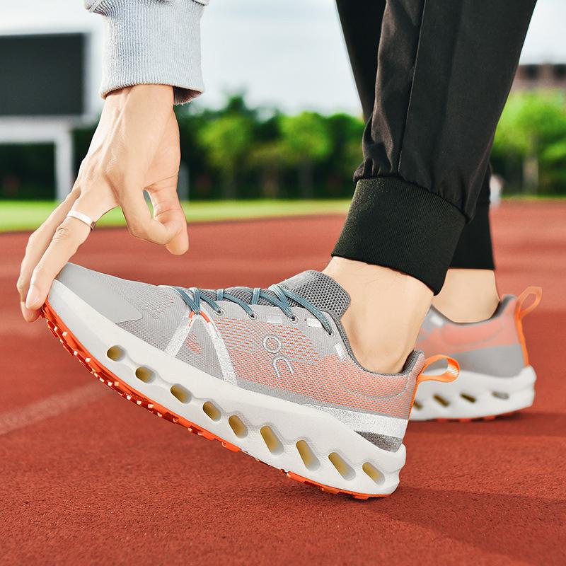 Nové vonkajšie módne tlmiace bežecké topánky pánske priedušné sieťované topánky ľahké všestranné športové topánky