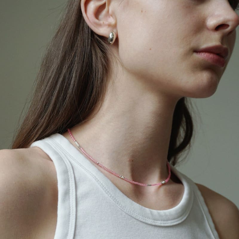 OURPIERRE LOVE SKINNY BEADS NECKLACE GLOW pink