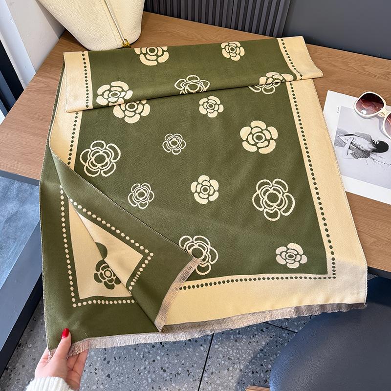 

Темпераментный Маленький Ароматный Шарф Женский Универсальный Пальто Декоративный Теплый Шарф Камелия Двусторонний Имитация Кашемира Шаль Толстый 185cm зелёный