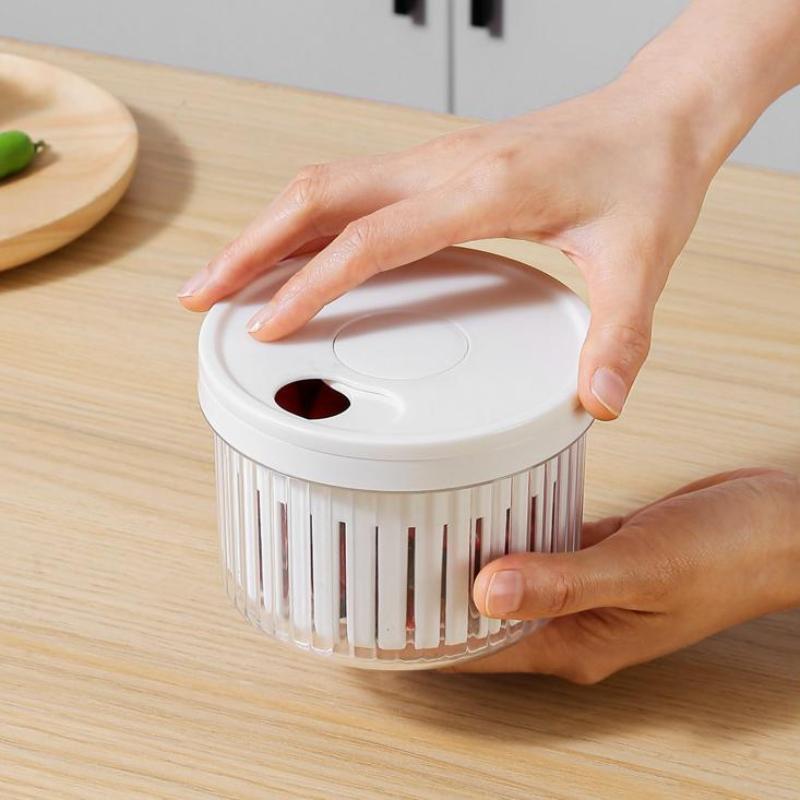 Sealed Fresh-keeping Box Kitchen Refrigerator Storage Box Plastic Food Drain Storage Round Onion Ginger Garlic Storage Box&