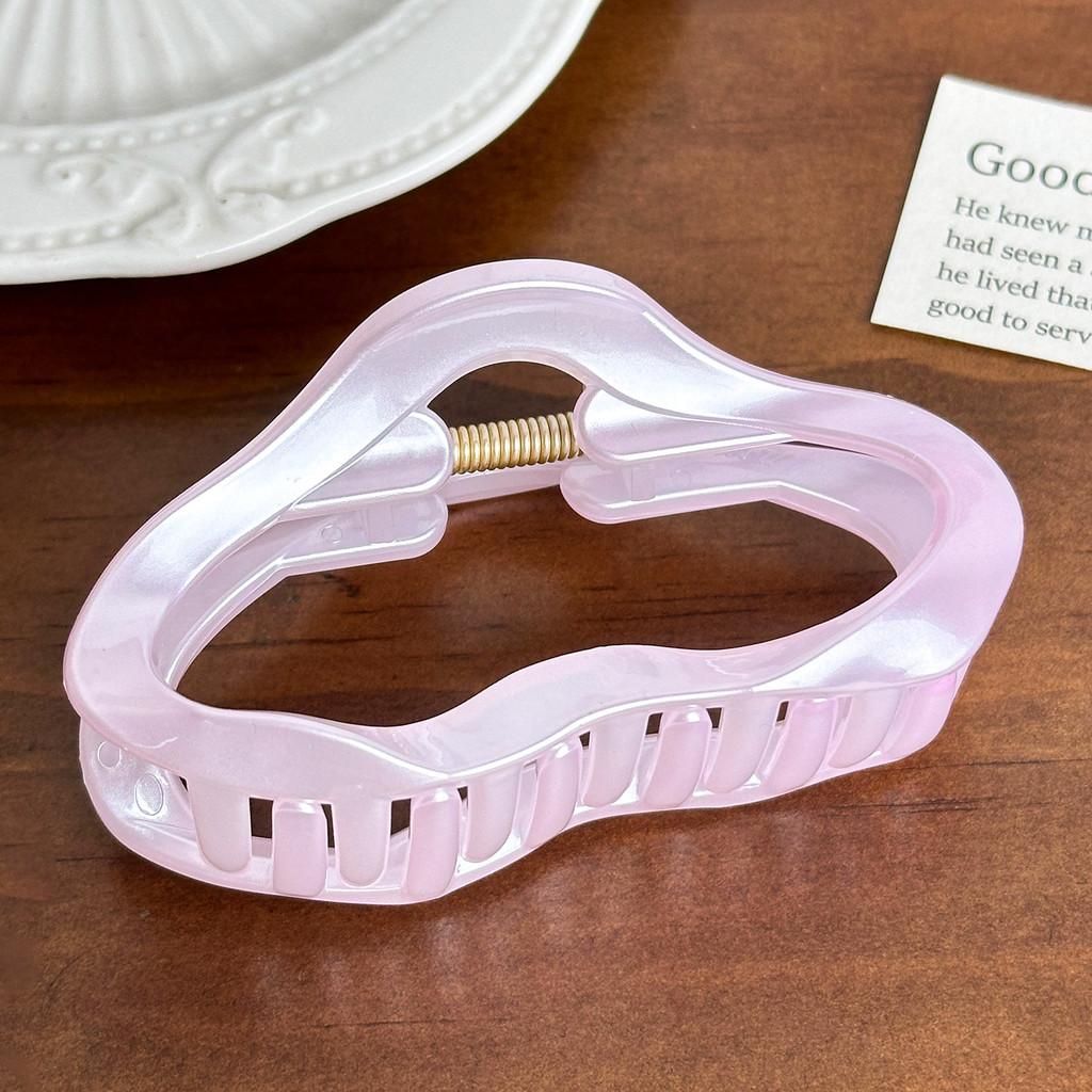 Stylish Candy Colored Medium Cloud Hair Clip In Trendy Geometric Design For Women