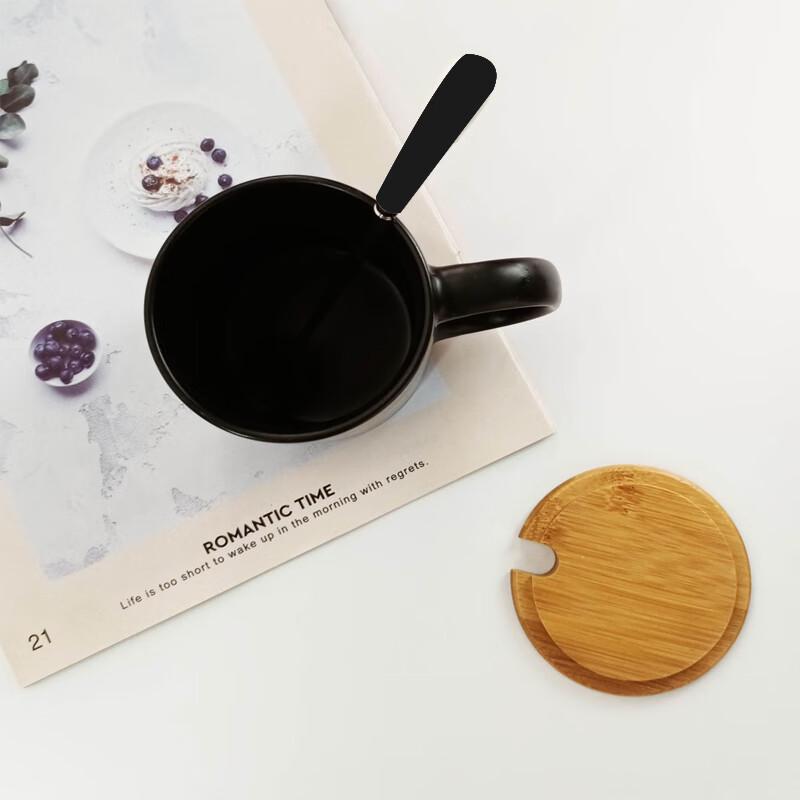 YudeFeng Light Luxury Ceramic Coffee Mug with Lid & Spoon