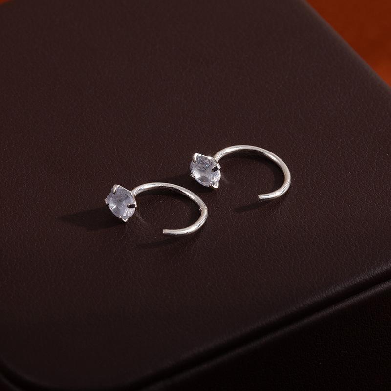 Einfaches Temperament, Funkelnder Diamant, Zirkon Ohrknochen, Schlichte Ringohrringe, Ohrlöcher, C-förmige Ohrringe, Vielseitige Ohrringe für Damen.