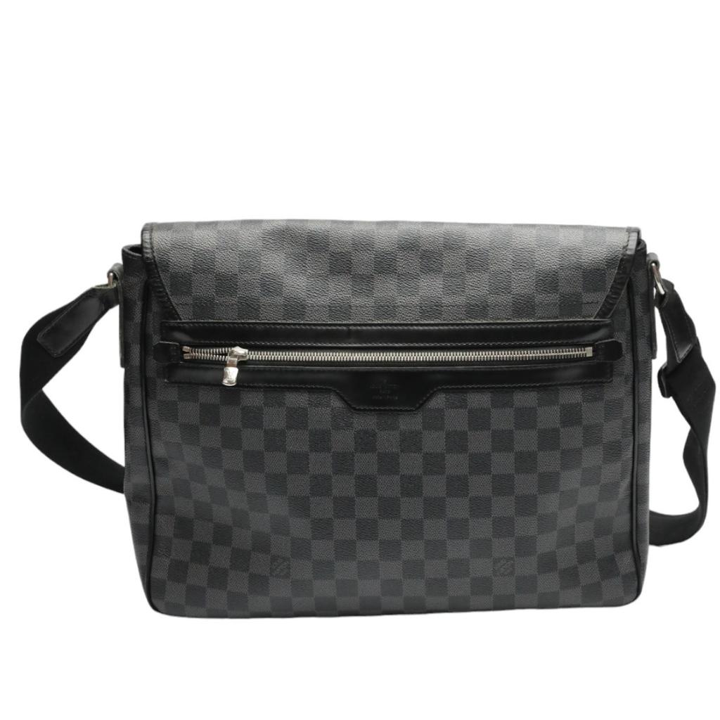 LOUIS VUITTON Damier Grafitte Daniel GM Shoulder Bag leather black unisex N58033 Used