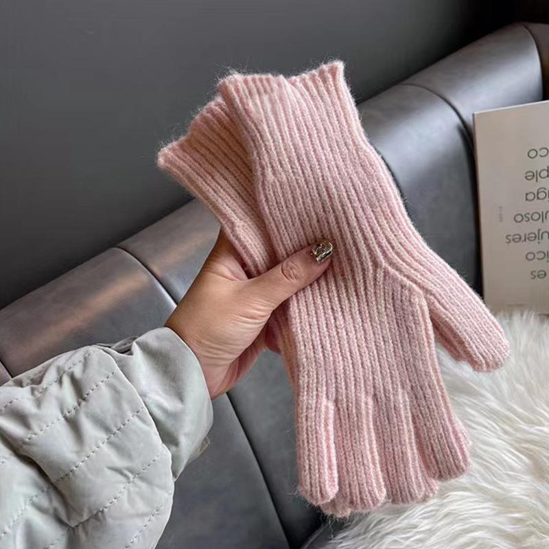 Solid color gloves, winter women's dew finger mobile phone touch screen wool knitting thickened warm couple fashion wholesale