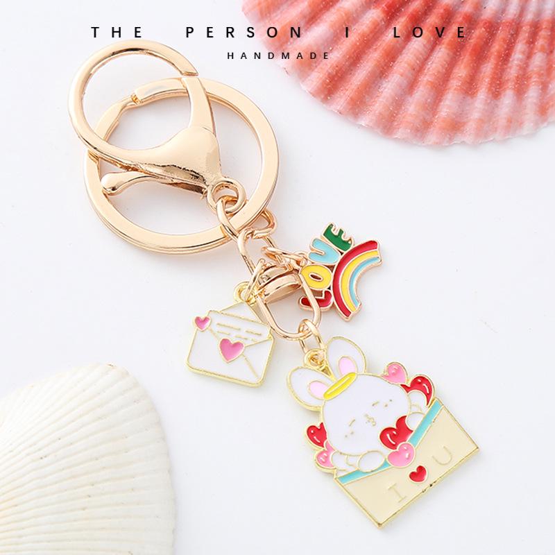 

Брелоки для пар на День святого Валентина: Креативні мультяшні підвіски для хлопців, дівчат та милих аксесуарів для шкільних сумок