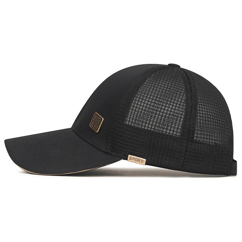 Hard Top Metal Label Mesh Hat for Men and Women Sandwich Mesh Breathable and Sunshade Baseball Hat