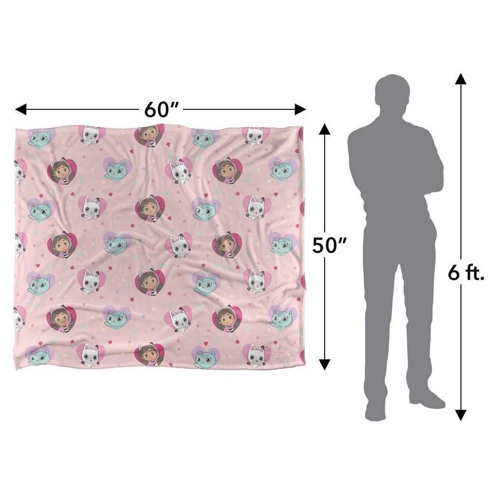 GabbyÂ´s Dollhouse Silky Hearts Pandy Paws Supersoft Blanket
