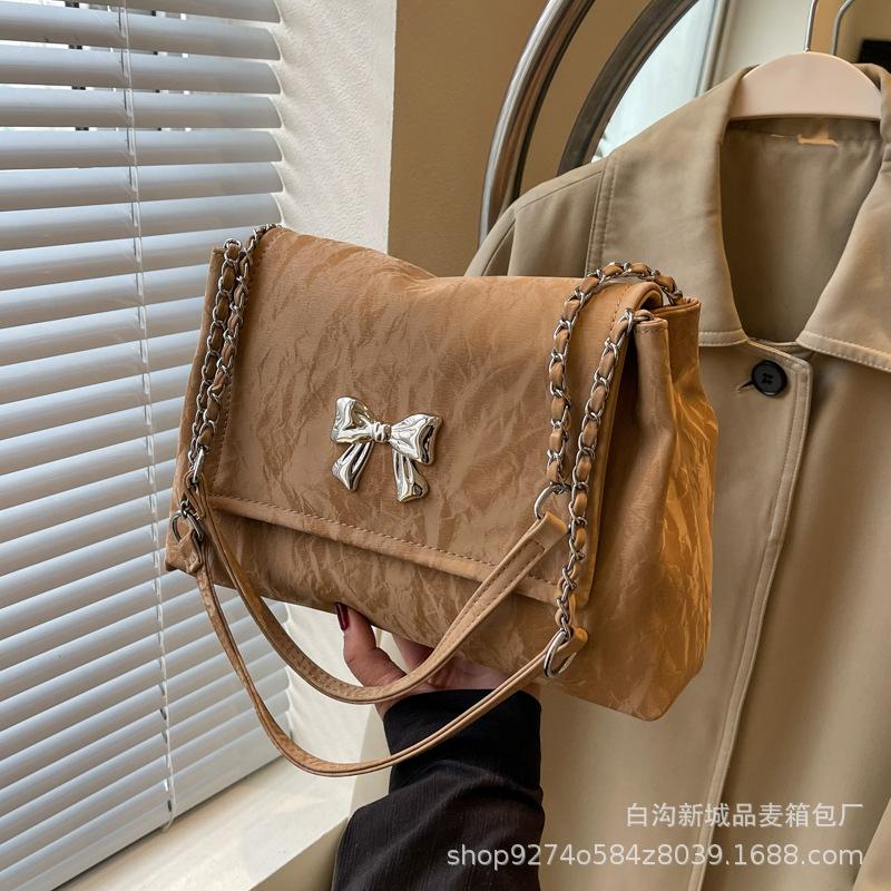 

This year s popular Internet celebrities popular small bag women 2025 new trendy fashion chain bag temperament shoulder messenger bag хаки