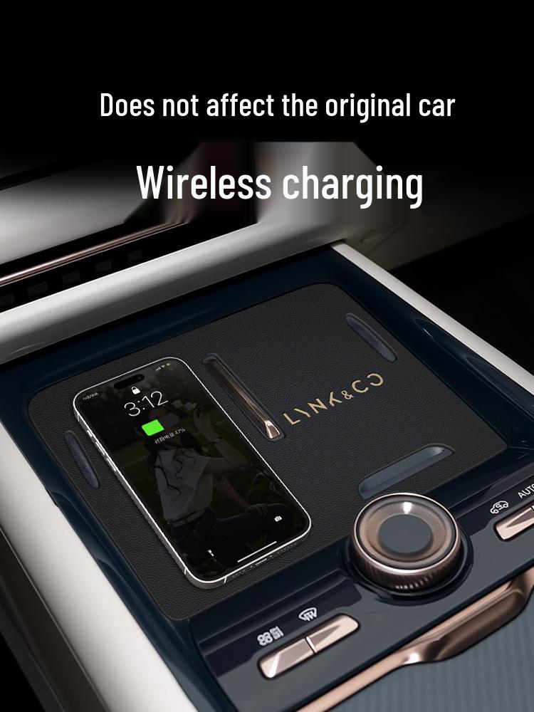 Lynk & Co 900 Cup Holder: Interior Modification with Wireless Charging Fan