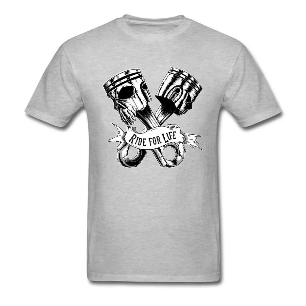 Young T-Shirt Skull Piston Tshirt Skulls Printed Men T Shirt Fashionable Rider Tops Retro Tees Punk Hipster Clothes Oversized