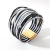Bracciale da Donna Impilabile Multi-Strato in Ecopelle PU - Design Versatile, Antistatico