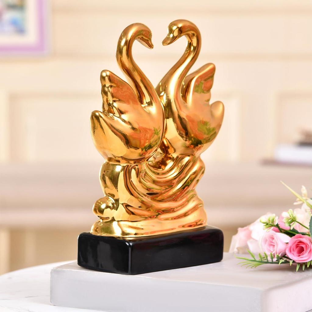 Romantic Swan Couple Sculpture | A Timeless Emblem of Love & Harmony | Adds a Touch of Elegance To Any Space – Pack of 1, Golden