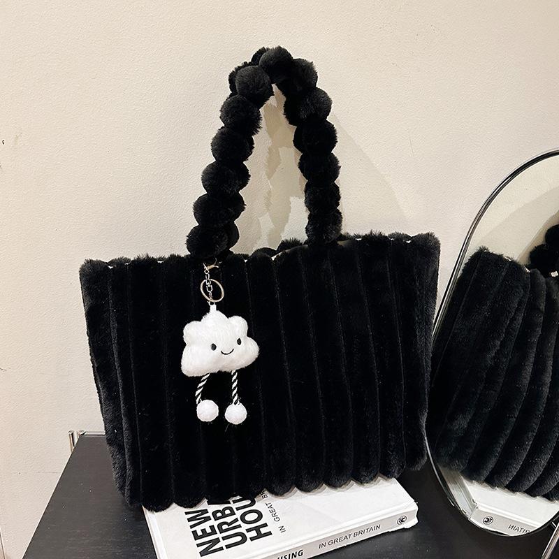 

Плюшевая сумка большой вместимости женская новая повседневная сумка через плечо пушистая сумка-тоут для поездок на работу чёрный